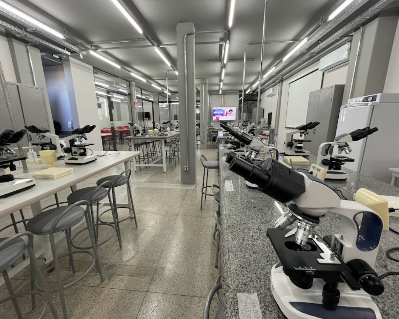 Laboratórios